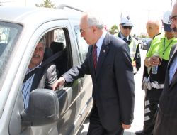 Vali, trafik denetimi yaptı 